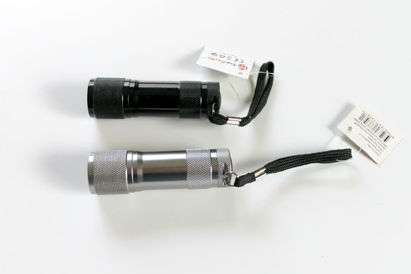 Металевий ручний ліхтарик TR-533 на батарейках