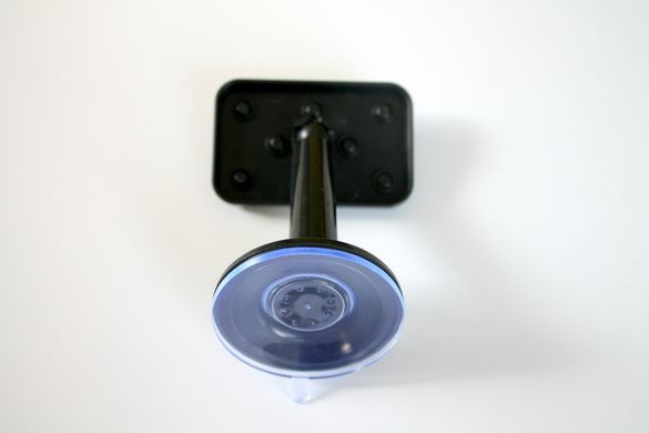Универсальный автомобильный держатель для телефона с присосками