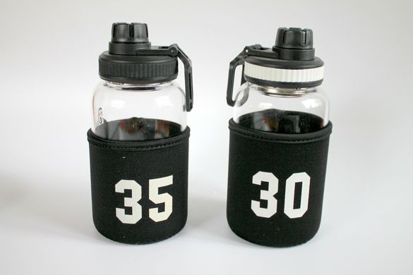 Спортивная бутылка NBA 650мл.стеклянная в чехле нба