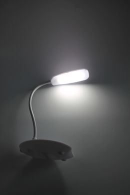 Аккумуляторная настольная лампа сенсорный светильник