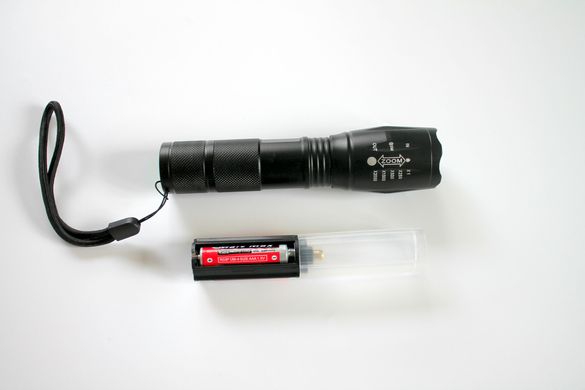 Ручной фонарик с батарейками 5 режимов
