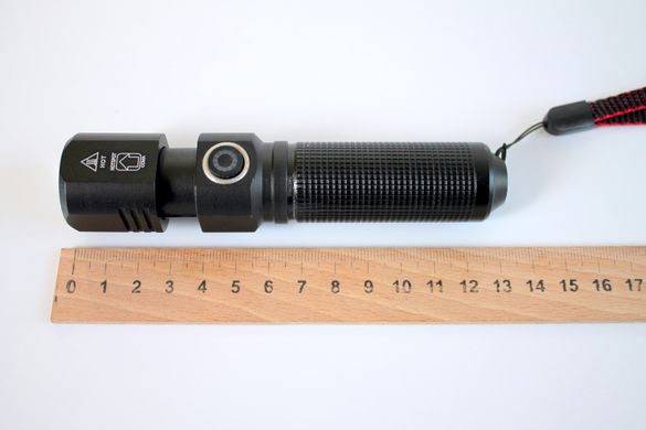 Мощный фонарик BL-526 аккумуляторный влагозащищенный