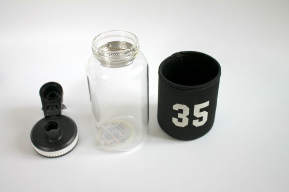 Пляшка спортивна скляна з чохлом на 650 мл. для напоїв,чая,води,сока