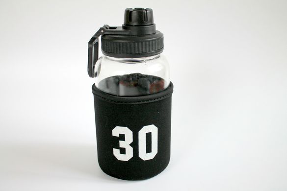 Бутылка спортивная стеклянная с чехлом на 650мл. для напитков,чая,воды,сока